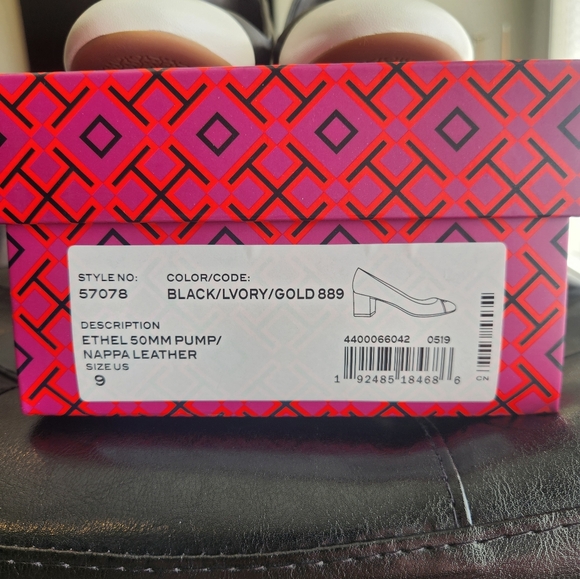 NWT Tory Burch black and white heels - Picture 9 of 9